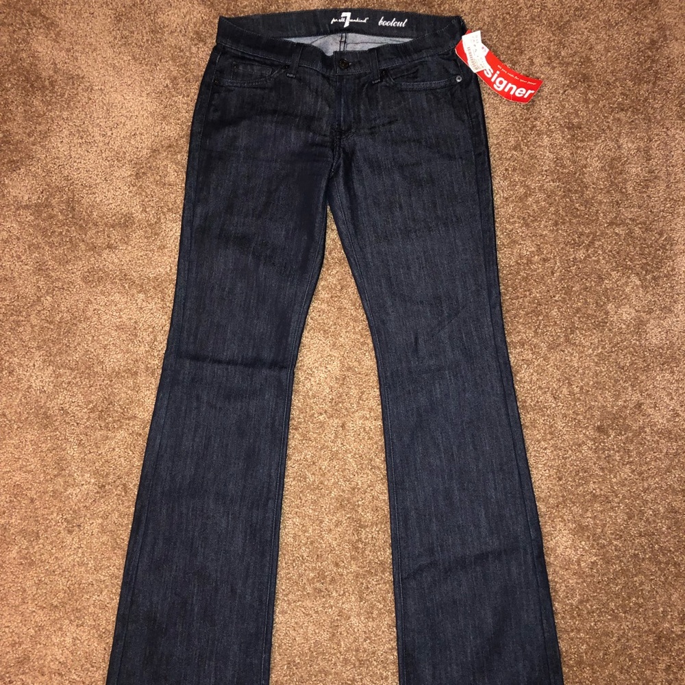 NWOT 7 FOR ALL MANKIND DARK WASH BOOTCUT JEANS 28